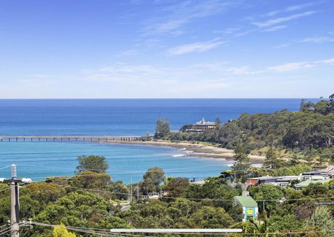 Bay Views Lorne - Great Ocean Road Tourism 1