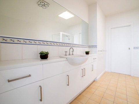 Bayview Townhouse - Great Ocean Road Tourism 2