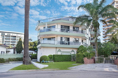 Bayview, Unit 6 - The Entrance, NSW - Great Ocean Road Tourism 0