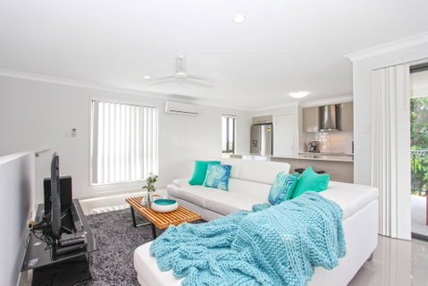 Beach Breeze Holiday House - Great Ocean Road Tourism 1