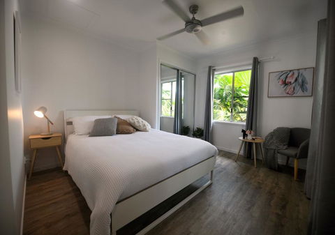 Beach Daze - Great Ocean Road Tourism 2