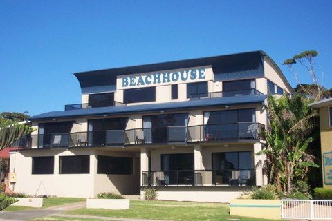 Beach House Mollymook - Great Ocean Road Tourism 1