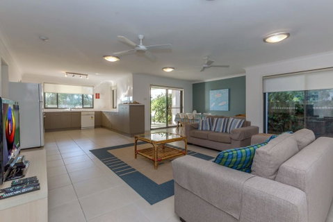 Beach House, Pacific Road, 1/20 - Great Ocean Road Tourism 2
