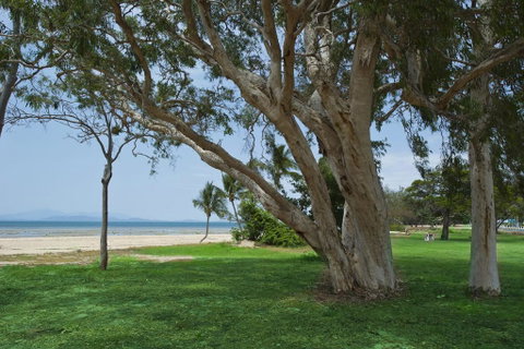 Beachcomber Unit 2 - Great Ocean Road Tourism 2