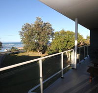 BEACHFRONT 3- 3/12 Bundella Ave LC - Great Ocean Road Tourism