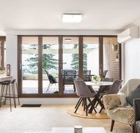 Beachfront Manly Apartment With Parking and Balcony - Great Ocean Road Tourism
