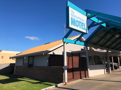 Beachfront Motel - Great Ocean Road Tourism 0
