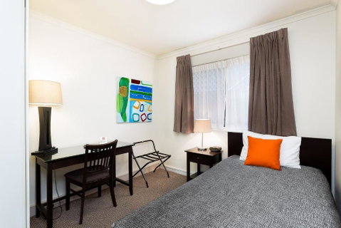 Redcliffe Motor Inn - Great Ocean Road Tourism 1