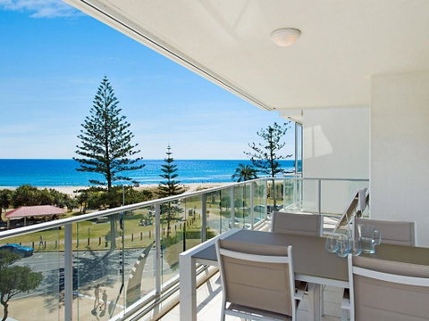 Reflections Tower 2 Unit 401 - Great Ocean Road Tourism 0