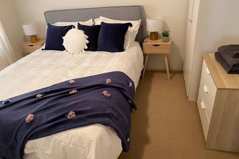 Relax In The Spa With Views Opposite Lake Eildon - Great Ocean Road Tourism 2