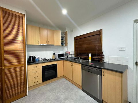 Remarkable 2 Bedroom House At The Centre Of Darlinghurst - Great Ocean Road Tourism 2
