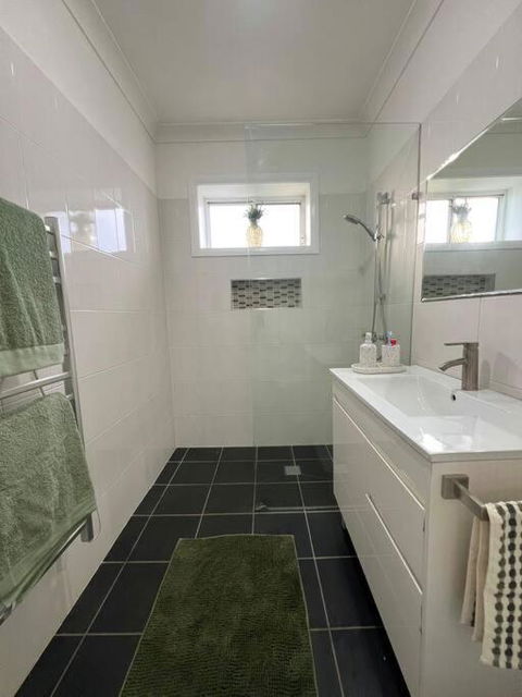 Renovated 3 Bedroom House - Great Ocean Road Tourism 2