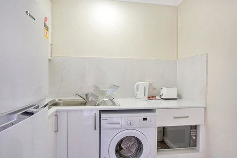 Renovated Stylish Studio - Great Ocean Road Tourism 3