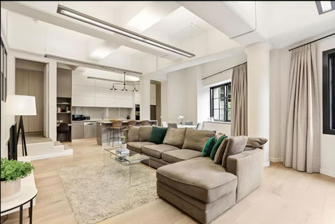 Renovated Warehouse Conversion In Heart Of Sydney - Great Ocean Road Tourism 0