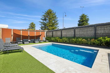 Resort Living On Tempest with Great Ocean Road Tourism