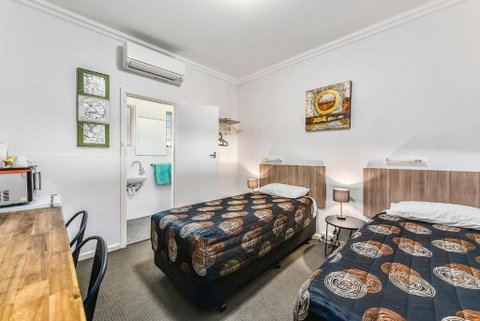 Rest Motels - Great Ocean Road Tourism 3