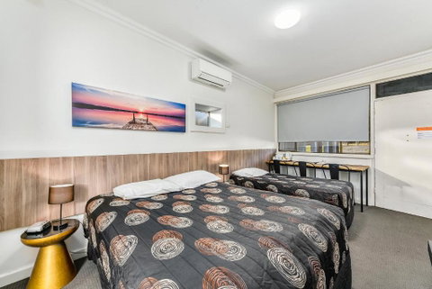 Rest Motels - Great Ocean Road Tourism 1