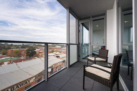 Richmond Place - 2BR W Parking & Gym - Great Ocean Road Tourism 2