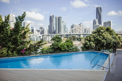 Riverfront Residences New Farm - Great Ocean Road Tourism 0