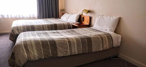 Redhill Cooma Motor Inn - Great Ocean Road Tourism 2