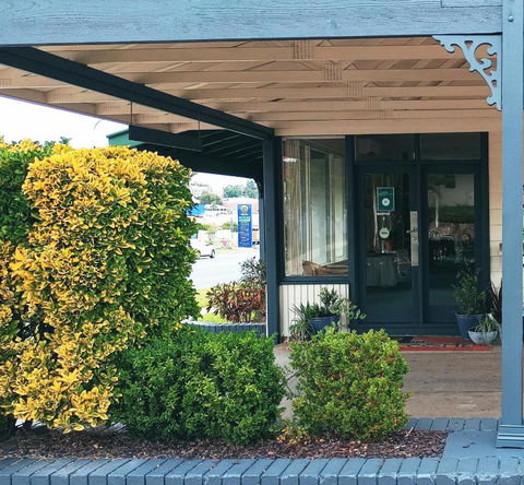 Redhill Cooma Motor Inn - Great Ocean Road Tourism 3