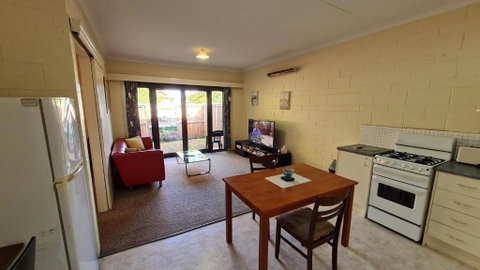 Rise N Shine - Affordable 50sqm Garden Apartment - Great Ocean Road Tourism 3