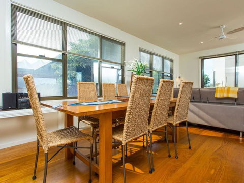 Rolling Waves No 2 - Great Ocean Road Tourism 2