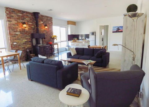 Rooks Edge - Great Ocean Road Tourism 3