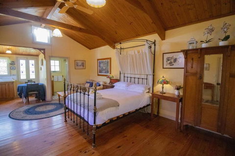 Rose Petal Cottage - Great Ocean Road Tourism 2