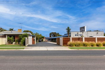 Rosebud Motel with Great Ocean Road Tourism