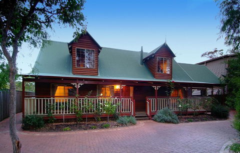 Rosewood Cottage - Great Ocean Road Tourism 1