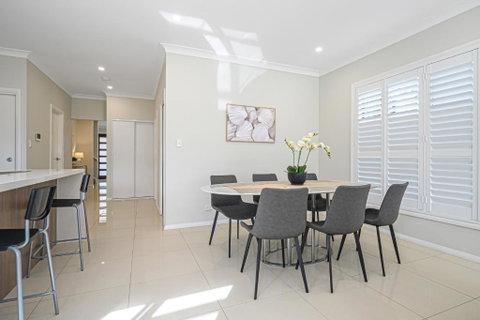 Rousehill Sweet Spacious 4BR Quiet House - Great Ocean Road Tourism 1