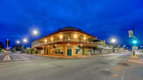 Royal Exchange Hotel - Great Ocean Road Tourism 0