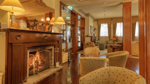 Royal Exchange Hotel - Great Ocean Road Tourism 1