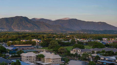 Rydges Esplanade Resort Cairns - Great Ocean Road Tourism 1