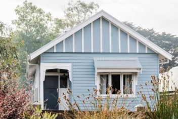 Sailors Whisk, Luxurious Restored Antique Cottage with Great Ocean Road Tourism