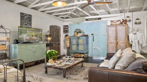 Saint Eloi Le Studio - Great Ocean Road Tourism 3