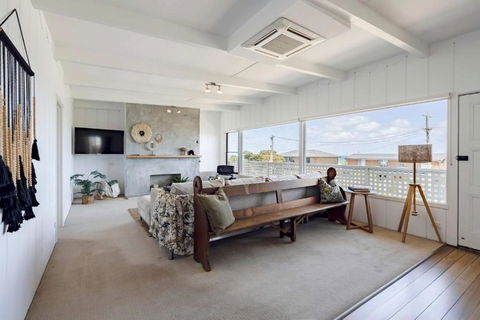 Saltwater Terrace With Panoramic Ocean Views - Great Ocean Road Tourism 2