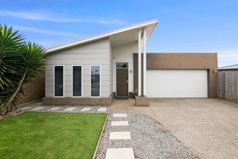 Salty Sage Beach House - Great Ocean Road Tourism 3