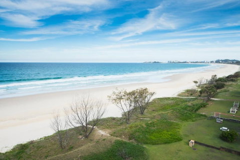 San Simeon Beachfront Apartments Tugun - Great Ocean Road Tourism 0