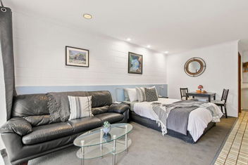 Sandbar Motel with Great Ocean Road Tourism