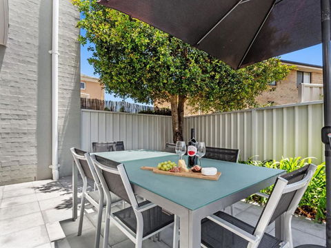 Sandcastles 7 8 Ala Moana Way - Great Ocean Road Tourism 1