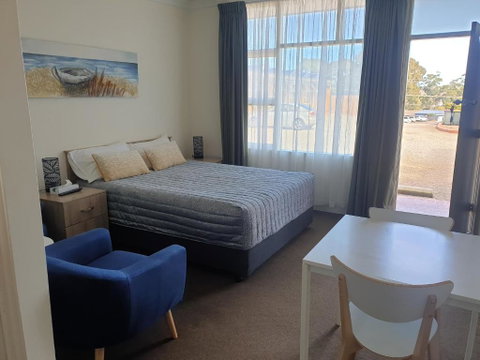 Sandpiper Motel Ulladulla - Great Ocean Road Tourism 0