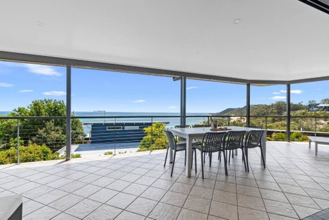 Sands On Moreton - Great Ocean Road Tourism 3