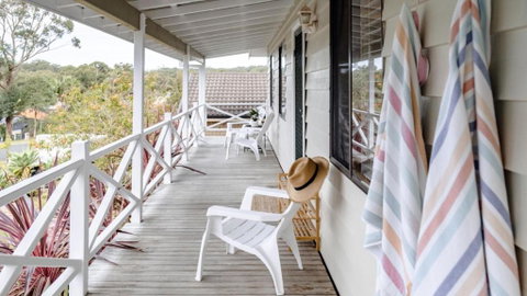 Sandy Cottage - Great Ocean Road Tourism 1