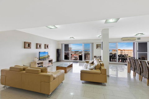 Sandy Cove Apartment The Entrance 48a - Great Ocean Road Tourism 1