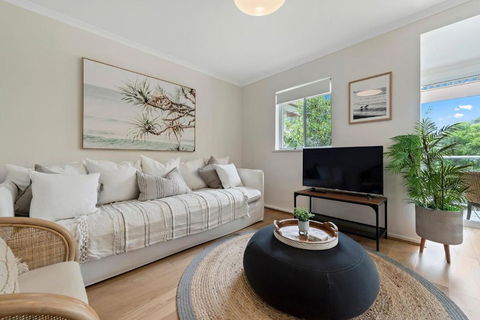 Sandy Days - Great Ocean Road Tourism 0