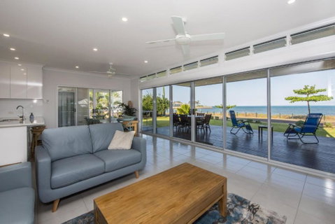 Sandy Decks - Great Ocean Road Tourism 2