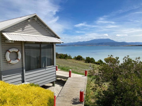 The Boat Shed - Great Ocean Road Tourism 0