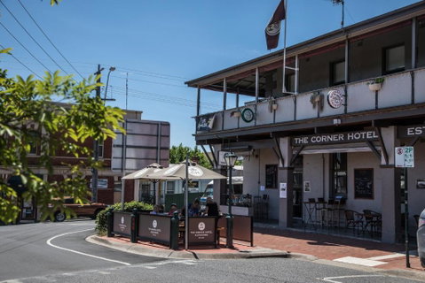 The Corner Hotel Alexandra - Great Ocean Road Tourism 0